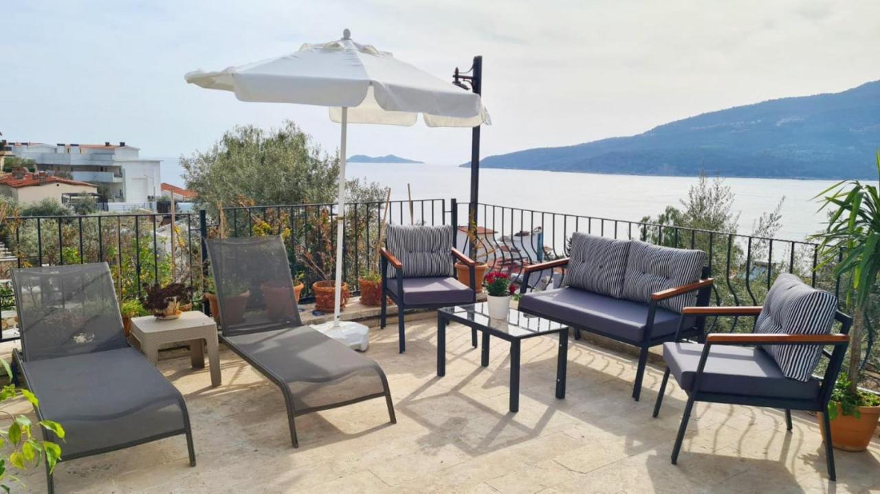 Appartamento Shared Pool Flat Located 3 Min To Beach In Kalkan Esterno foto